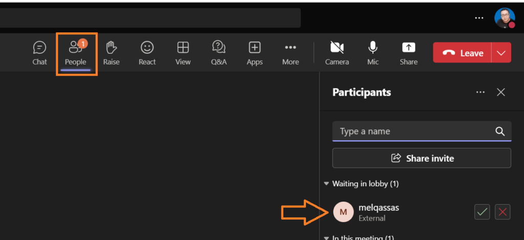 Waiting in lobby Microsoft Teams